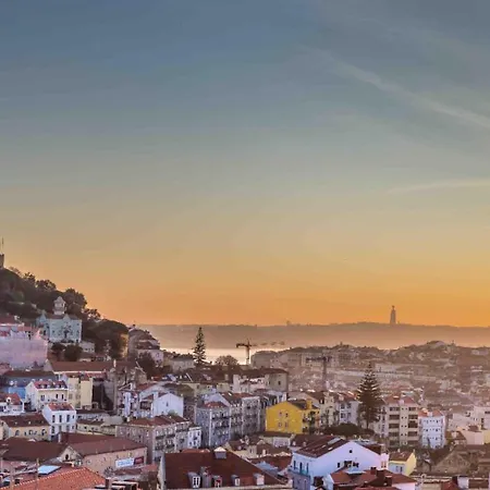 Olá Lisbon - Panoramic luxury Graça III-2